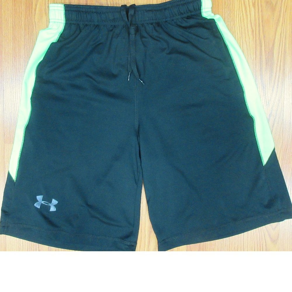 UNDER ARMOUR HEATGEAR LOOSE FIT ATHLETIC SHORTS